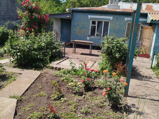 Продам 1/2 будинку на Нових домах. Горбані