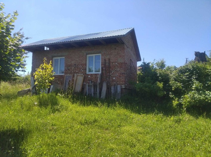 дачний будинок-ділянка= 0.15га. та будинок під магазин або житло. - фото 1