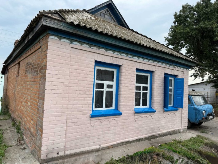 Продаж будинку в с.Руська Поляна біля лісу - фото 1