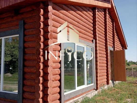 Продаж будинку з деревʼяного зрубу в с. Червона Слобода Красная Слобода