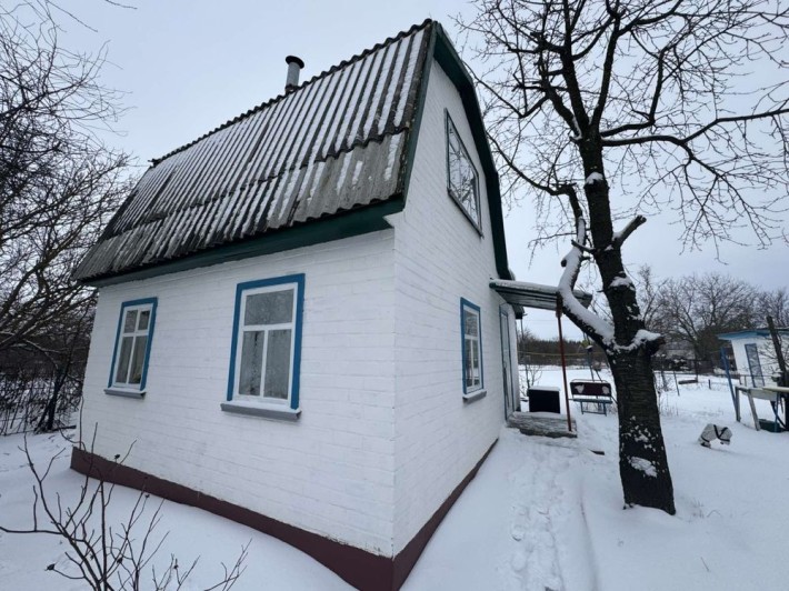 Продаж дачного будинку в селі Благодатне - фото 1