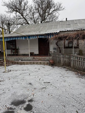 Продам хату 100 кв м.Звенигородка.Можливо купити під виплату! - фото 1