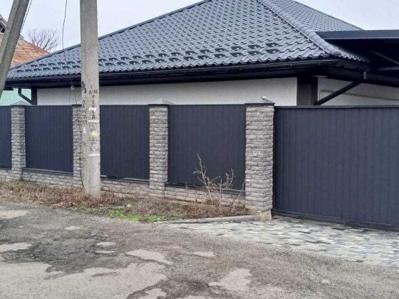 Продається комфортний будинок в м. Шпола Шпола