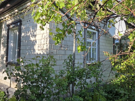 Продам гарний житловий будинок у м. Бахмач Бахмач