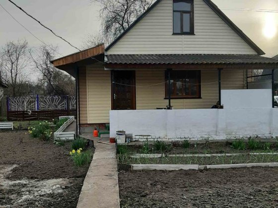 Продам житловий будинок Киїнка,садове тов.Капрон Киенка