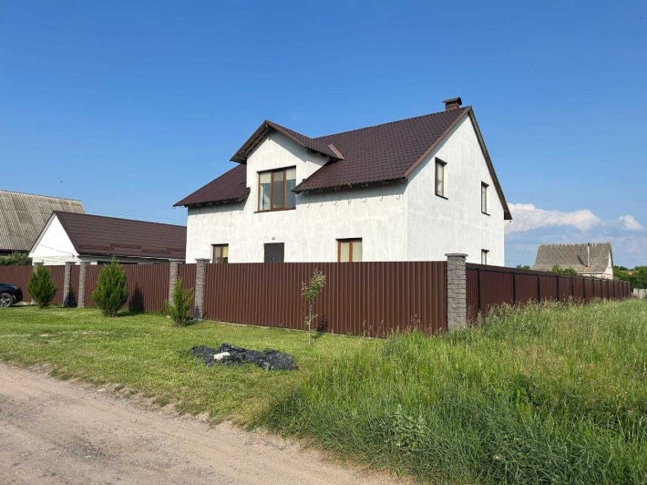 Продається просторий будинок у селищі Козелець (Чернігівська обл.) - фото 1