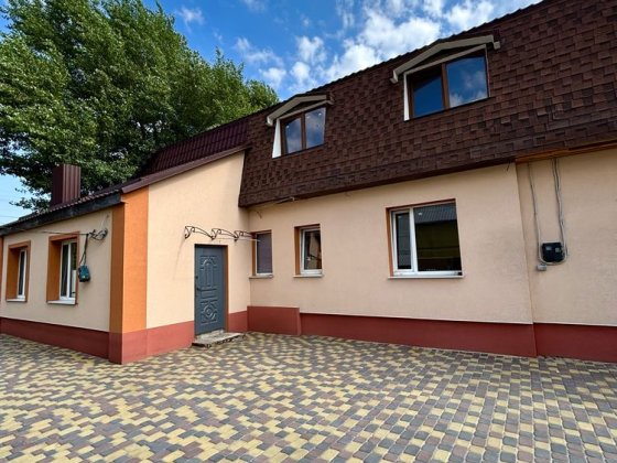 Продаж 2-поверхового будинку на два входи Черкассы