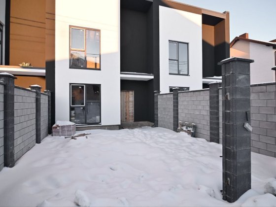 Котедж масив навпроти Спектрум Ровно