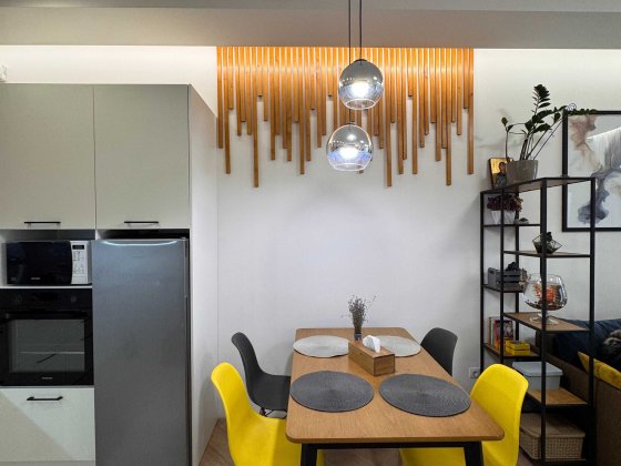 Котедж укомплектований в районі Щасливого з міськими комунікаціями Ровно