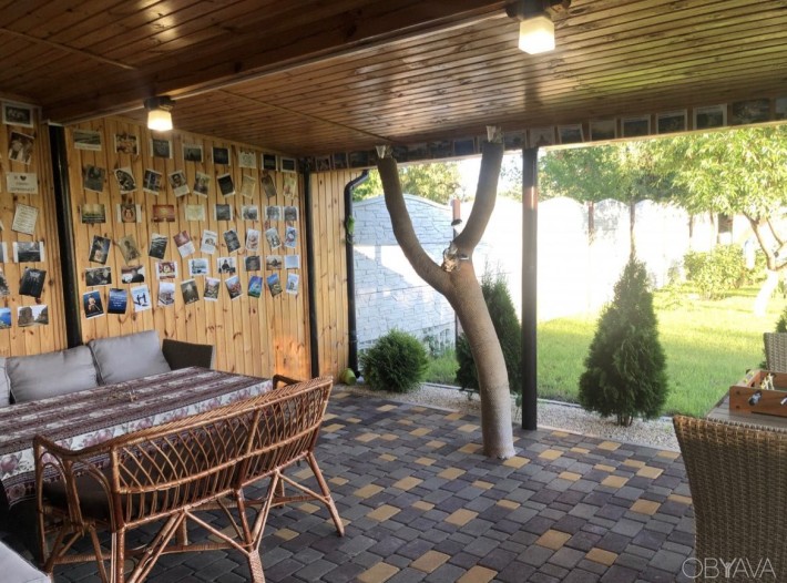 Продається новий будинок з ремонтом, терасою та чудовим ландшафтомYV - фото 1