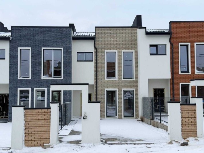 3 кімнатний котедж з усіма міськими мережами на Щасливому - фото 1