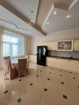 Продаж маєтку в парковій зоні - фото 1