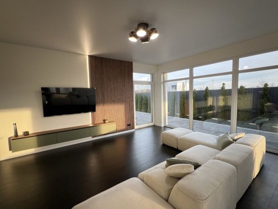 Продаж будинку, мрн садовий Ужгород