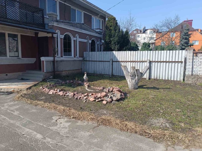 Продається просторий будинок у м. Київ - фото 1