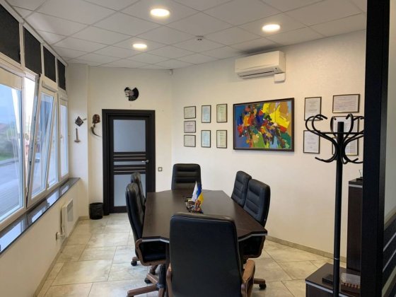 Оренда приміщення 210кв. Рівне