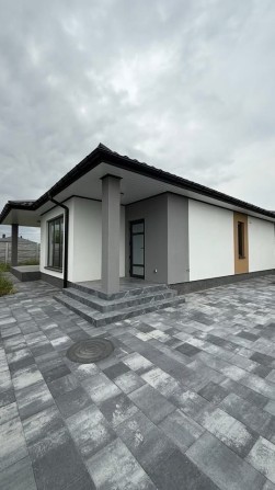 Будинок з сучасним ремонтом в топ локації - фото 1