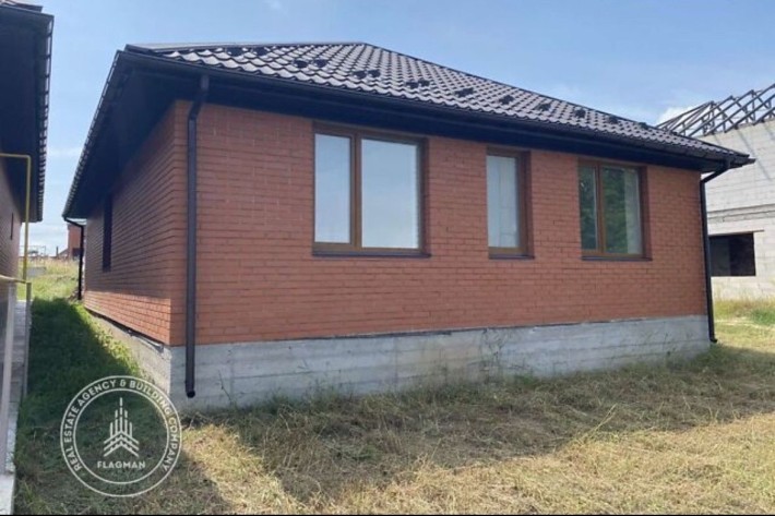 Продаж будинку в гарній локації - фото 1