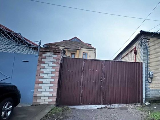 Продам  часть Дома пр.Л.Украинки (Пушкина)ул.Извилистая Дніпро