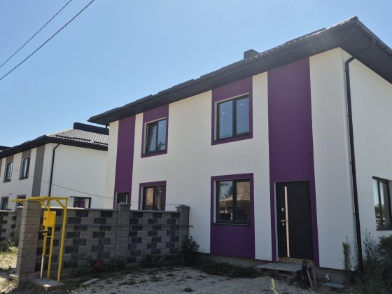 Якісний котедж в місті з міськими комунікаціями!!! Ровно