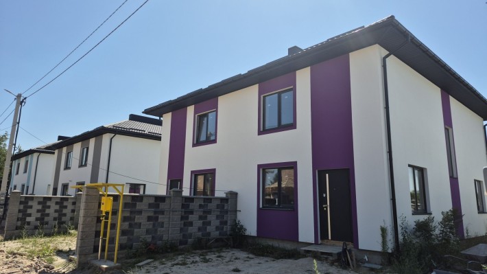 Якісний котедж в місті з міськими комунікаціями!!! - фото 1