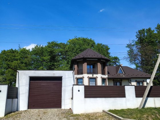 Сучасний будинок | 158 м² | 14 соток | Ремонт, готовий до життя Сторожинець