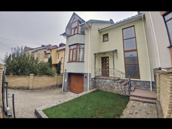 Будинок !!! Власник, без комісіі  , 3 хвилини до Майдану Годилів