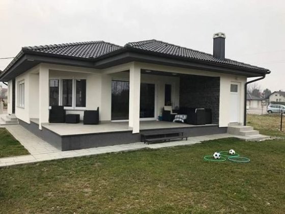 Продаж будинку р-н вул. приміських Чагор