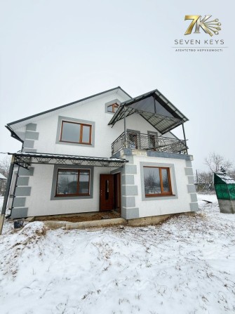 Село Мигово, Гарний будинок з ремонтом по центральній дорозі. - фото 1