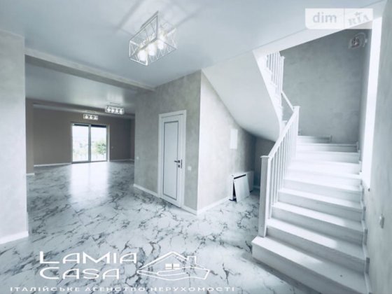 Продаж стильного будинку в топовій локаціі. Годилів біля кільця Майдан Великий Кучурів