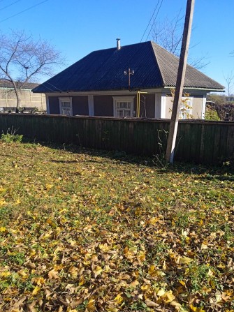 Продам будинок в с. Новоселиця Кельменецького р-н Чернівецької області - фото 1