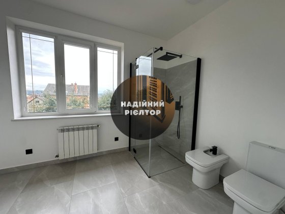 Будинок МРІЇ в 4 кілометрах від Чернівців! Євроремонт(Все нове)!) Коровія