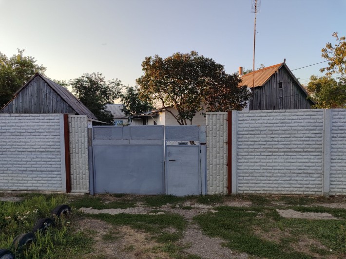 Продам дом  г. Вольнянск по ул. Первомайская 4 (ДОМ   ОРЕНДОВАН) - фото 1