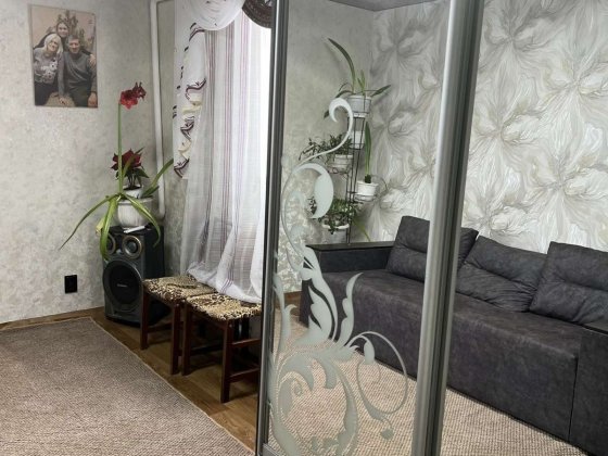 Продам будинок  з землею 40 сот Вільнянськ