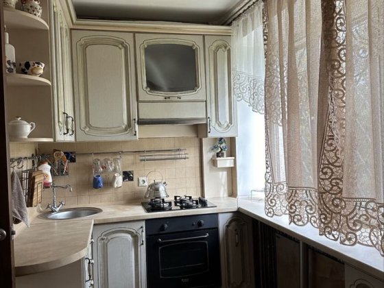 Довгострокова оренда 1 квартири в центрі міста Олександрія