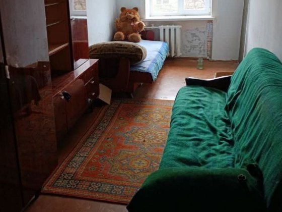 Здається 3 кімнатна! Центр! Бердичів