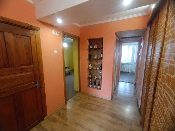 2-Х КІМНАТНА квартира у МУКАЧІВСЬКОМУ ПРОВУЛКУ, ЦЕНТР, газове опалення