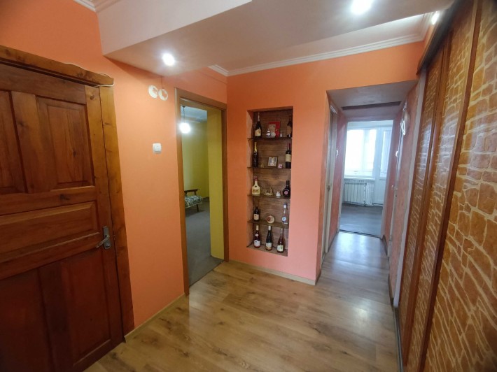 2-Х КІМНАТНА квартира у МУКАЧІВСЬКОМУ ПРОВУЛКУ, ЦЕНТР, газове опалення - фото 1