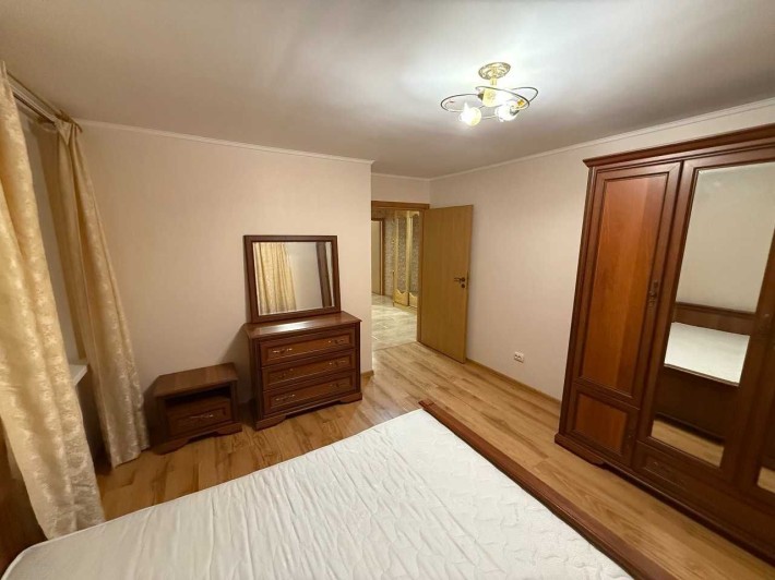 Оренда 2к- квартира 65М2 в старій Боярці з генератором та паркомісцем! - фото 1