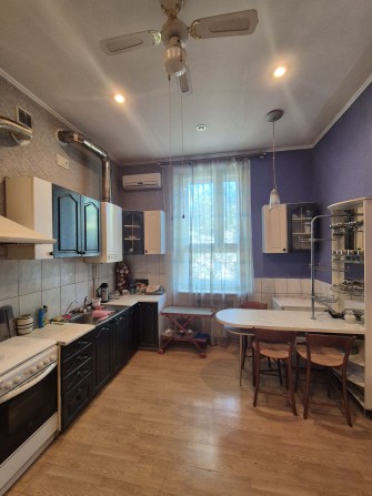 Сдам  3 к Сталинка, с А.О р-н Центра. - фото 1