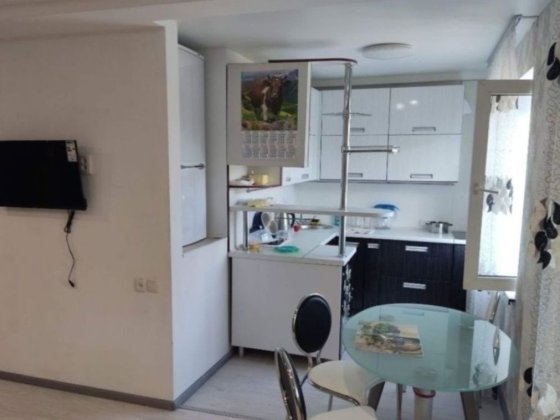 Сдам 1-2х к комн комнатную кв-ру 8000 Кам'янське