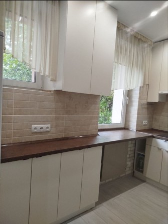 Сдам 1-2х к комн комнатную кв-ру 13000 Центр - фото 1