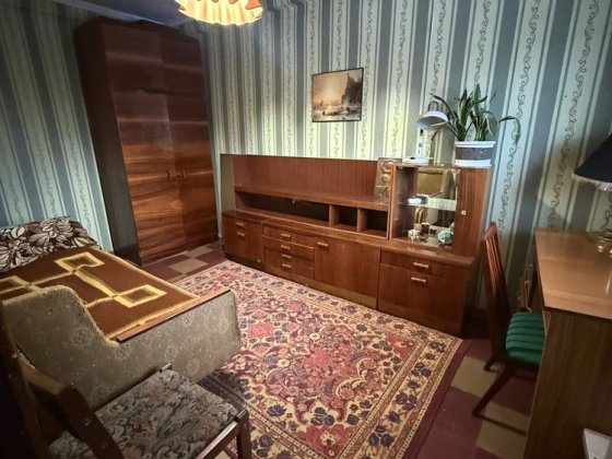 Сдам в долгосрочную аренду  3 комнатную квартиру Каменское