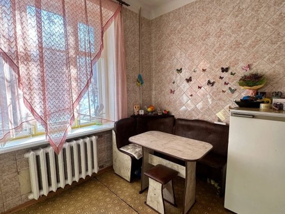 Світло є завжди. Оренда 1 кім. Центр вул. Шепетова Каменское