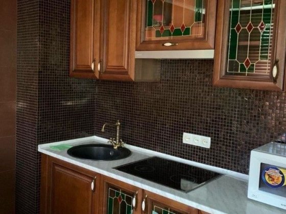 Сдам 2х комнатную квартиру левый берег 5й район Каменское