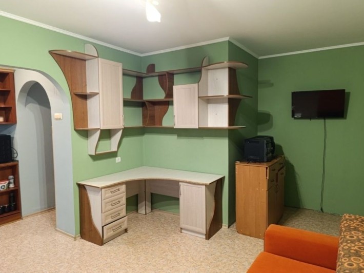 Сдам 1к комн комнатную кв-ру 8500 Левый берег Ц /Отопление - фото 1