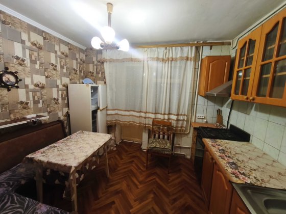 Сдам долгосрочно 3х квартиру за отопление платим мы