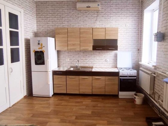 Сдаю двухкомнатную жековскую квартиру в центре города Измаил