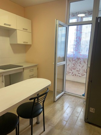 Сдам на год и более 1 комнатную квартиру в Цветном Бульваре - фото 1