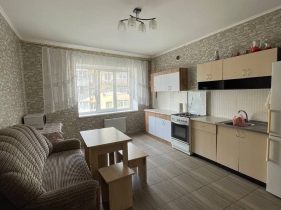 Сдам до лета 1к.квартиру Монолит Черноморск