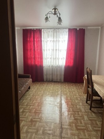 Здам 2 з кімнатну квартиру в районі 4 школи - фото 1